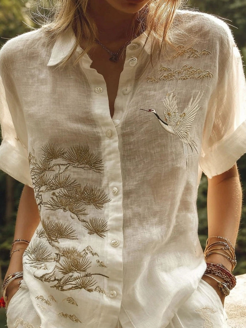 Women's White Crane Pine Mountain Embroidery Collar Short Sleeve Blouse