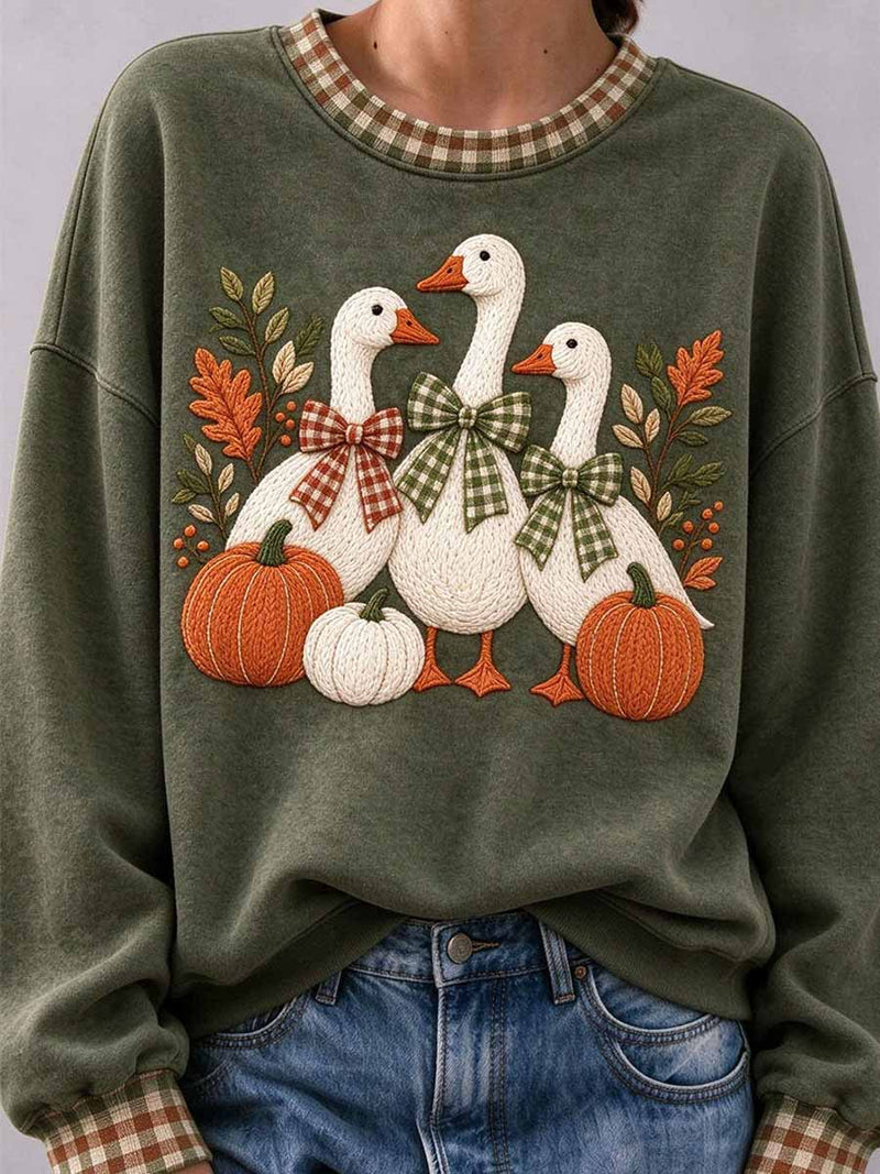 Women's Thanksgiving Green Goose Pumpkin Plaid Round Neck Long Sleeve Sweatshirt