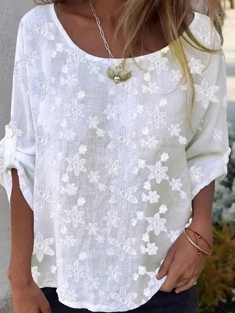 Stunning White 3/4 Sleeve Round Neck Blouse