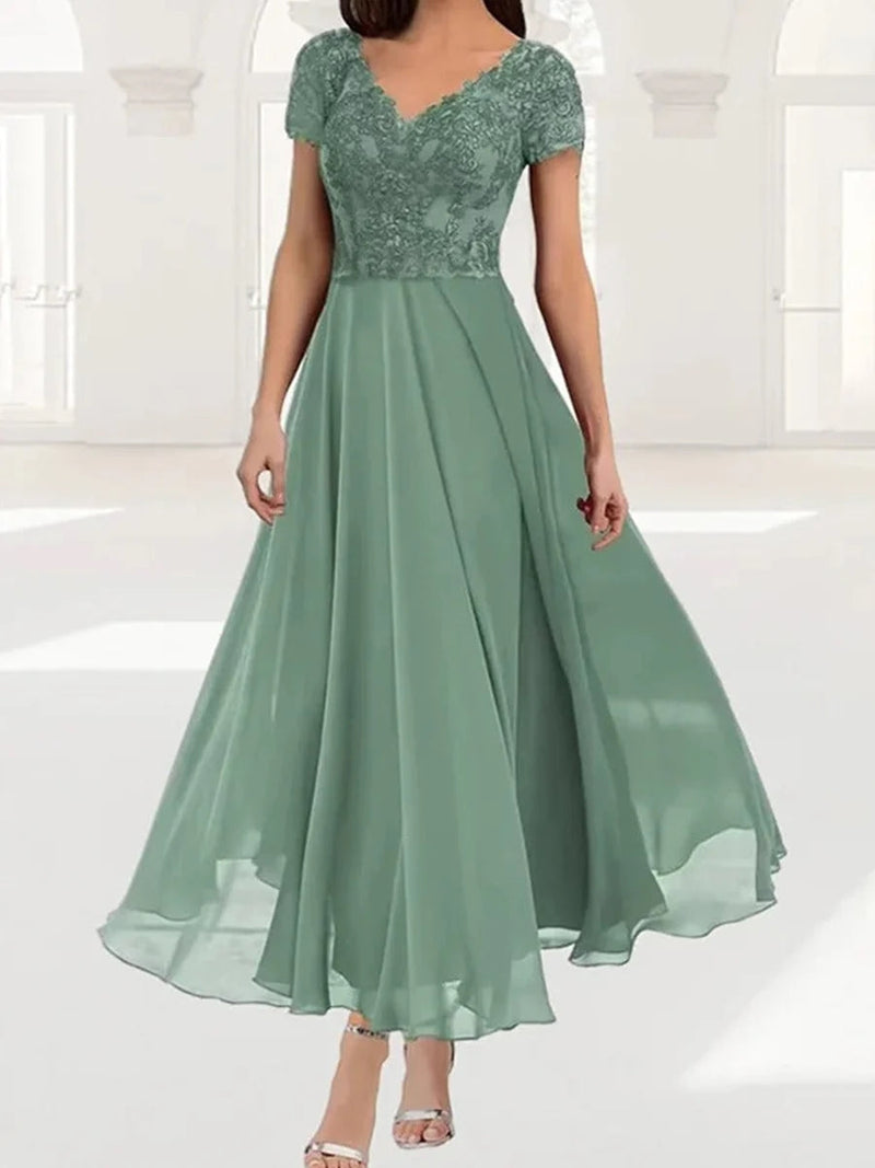 Elegant Plain Lace V-neck Short Sleeve Dress